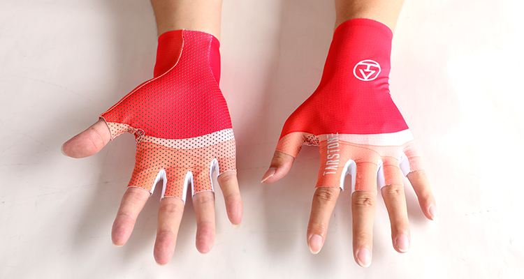 ladies cycling gloves